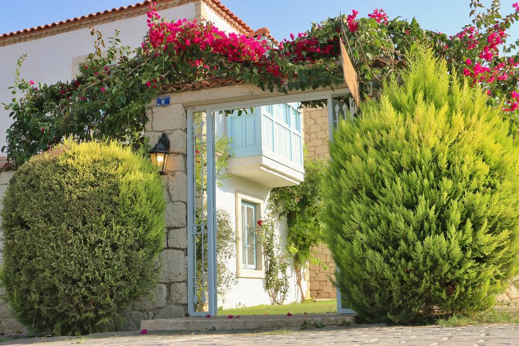 Deniz Kabugu Hotel Алачати Экстерьер фото