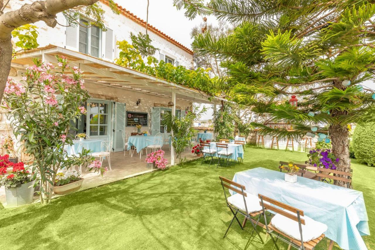 Deniz Kabugu Hotel Алачати Экстерьер фото